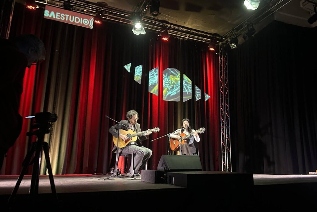 El ciclo Casa Estudio estrenó la sesión en vivo de la cantautora Soraya