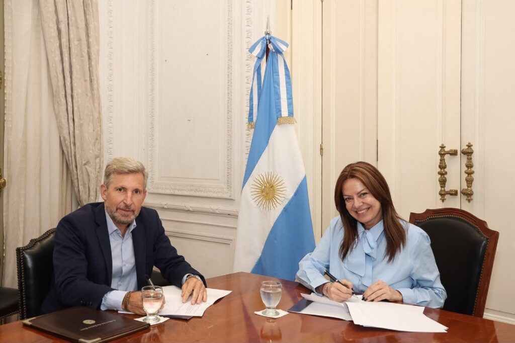 Entre Ríos y Nación firmaron un acuerdo para finalizar cuatro escuelas técnicas