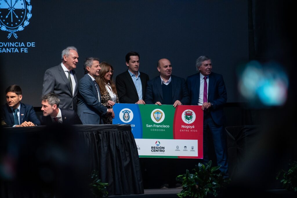 Nogoyá, Esperanza y San Francisco firmaron un acuerdo de hermanamiento para potenciar la industria láctea