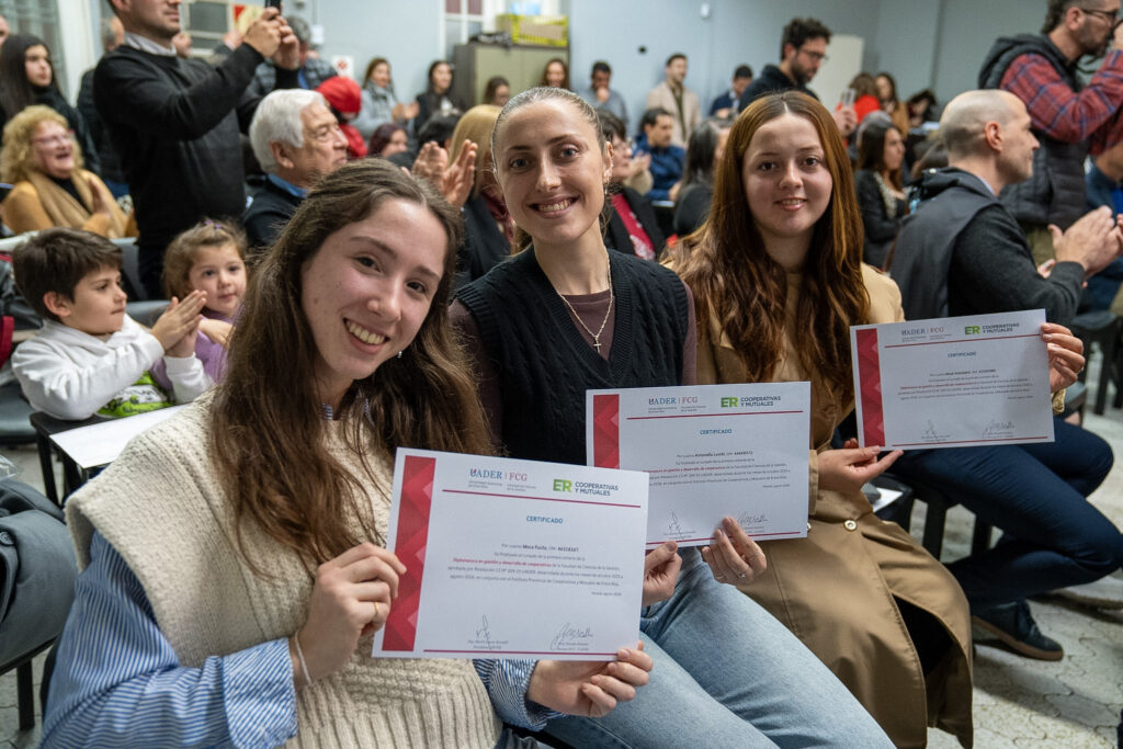 Finalizó la diplomatura en cooperativismo dictada por la Uader y la provincia de Entre Ríos