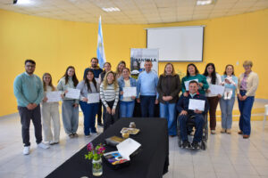 A través de fondos provinciales, 16 emprendimientos de Chañar y Mansilla accedieron a microcréditos