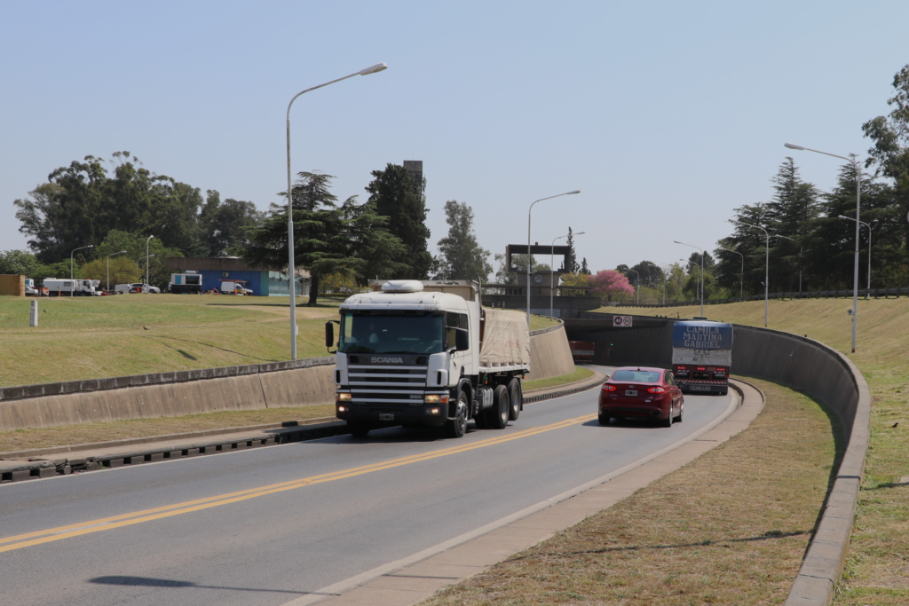 Habrá reducción de calzada en el túnel por tareas de limpieza y desobstrucción de desagües