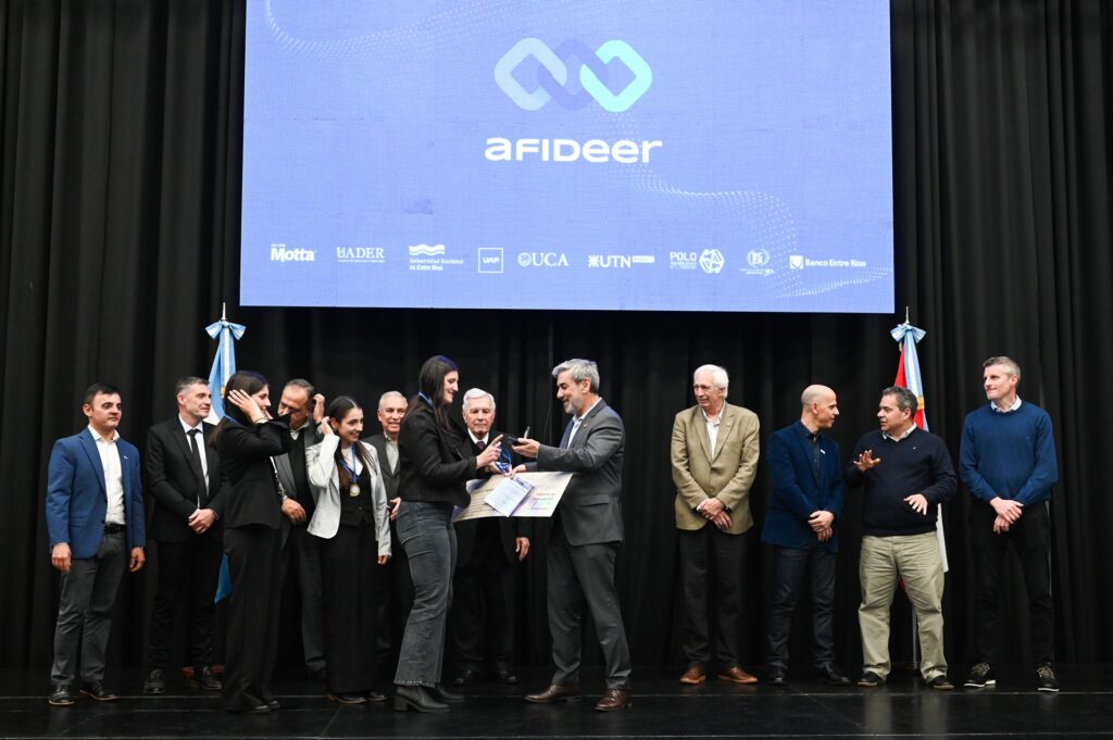 Finalizaron las Jornadas de Emprendimiento e Innovación Entre Ríos 2026 con reconocimientos a proyectos universitarios
