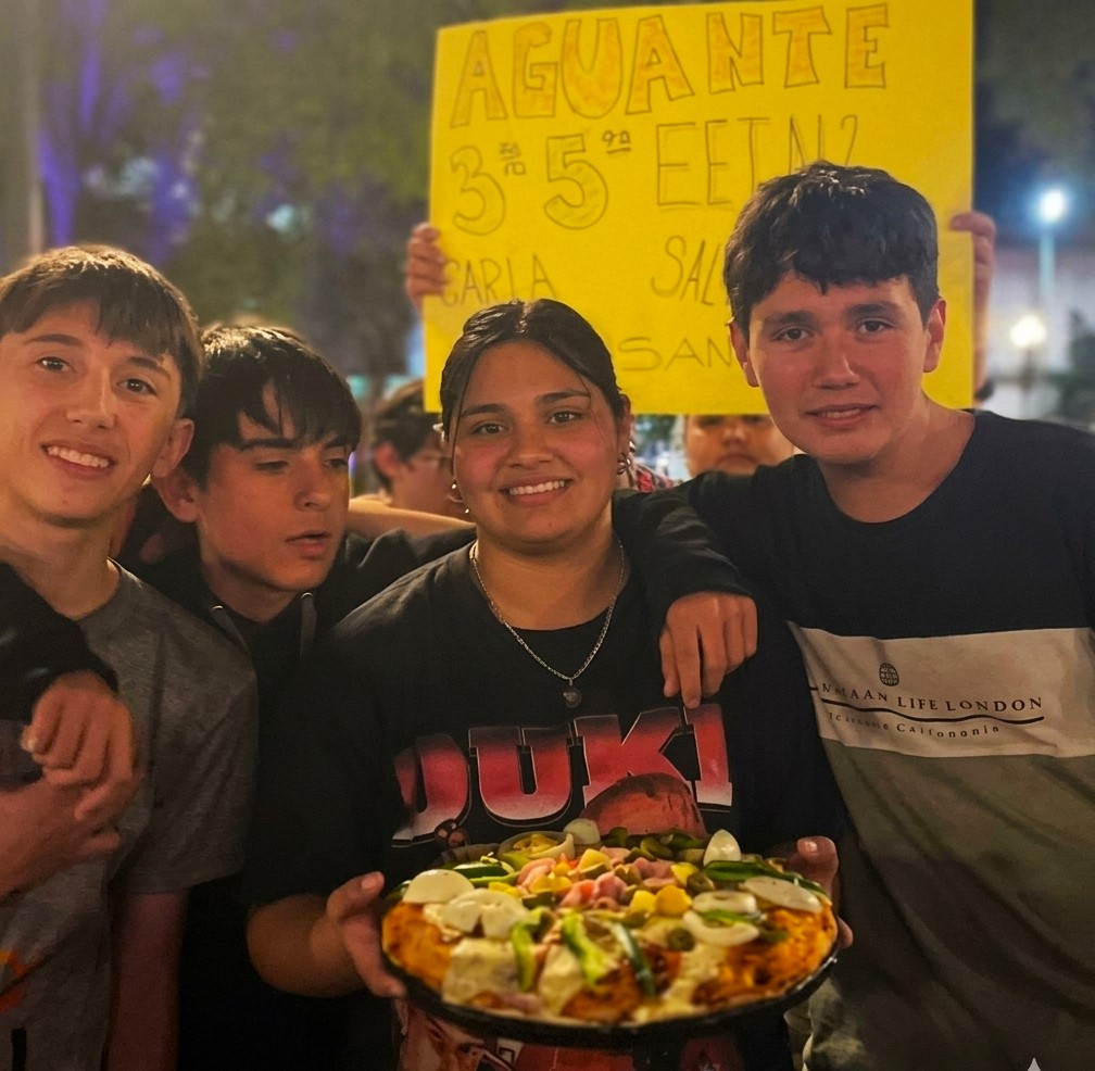 La Estudiantina 2026 puso primera con el Concurso de Cocina