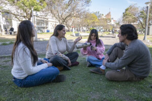 La provincia fortalece las estrategias de prevención y cuidado frente al suicidio