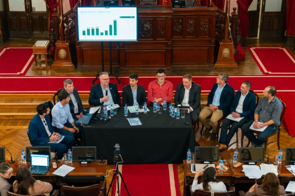 Presupuesto 2027: Entre Ríos prevé destinar más de 905 mil millones de pesos a obras públicas